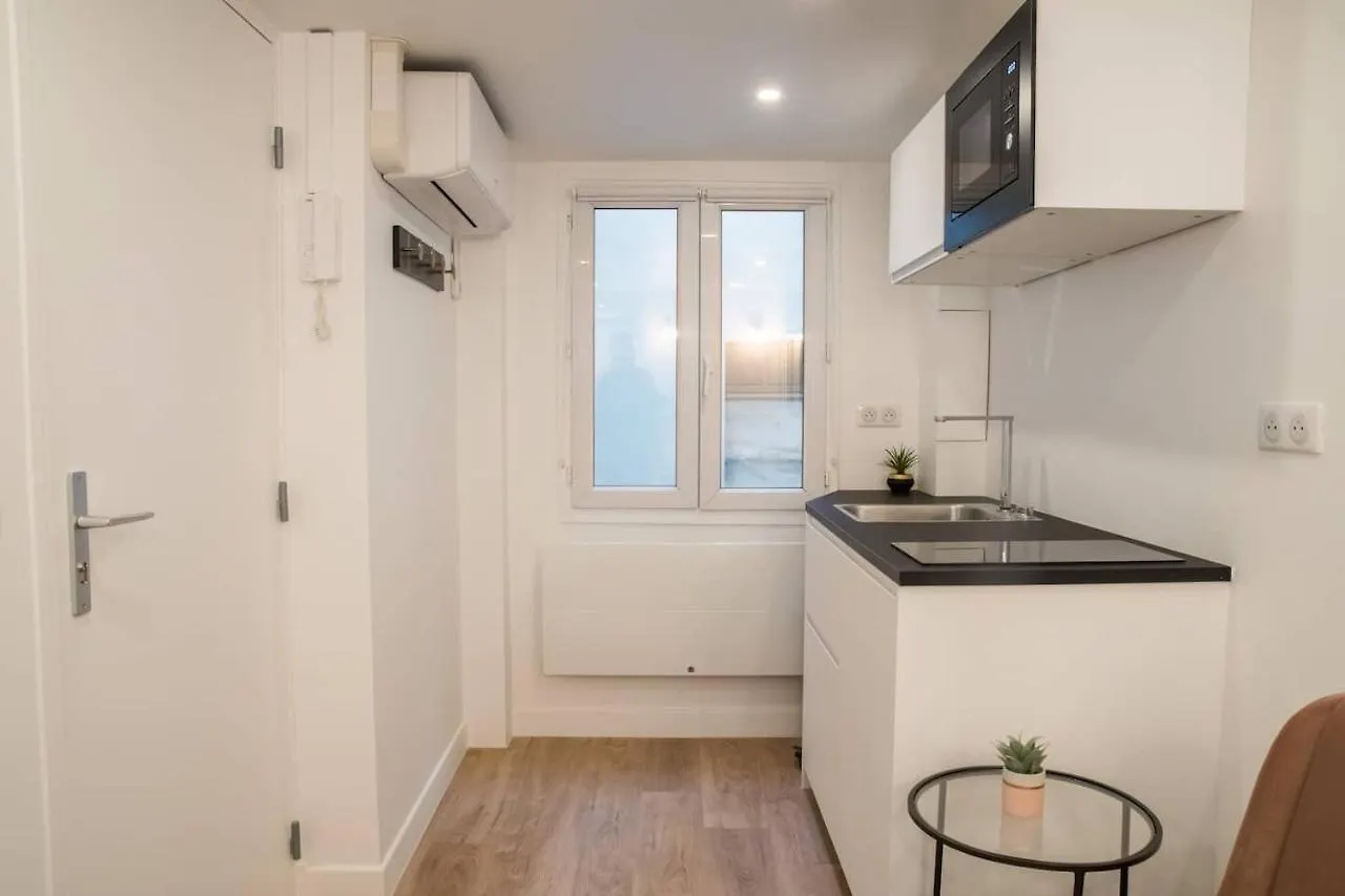 T2 A Paris Centre Smart Tv, Nespresso, Wifi Lägenhet